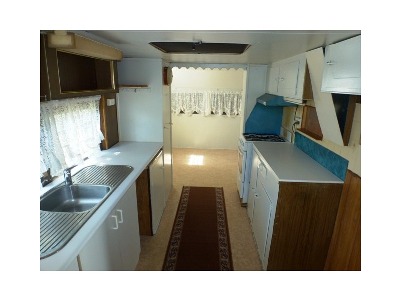 Site 8 Pines Caravan Park, Mount Gambier SA 5290
