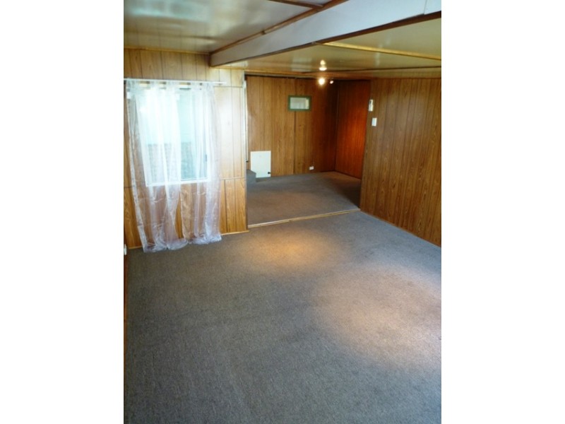 Site 8 Pines Caravan Park, Mount Gambier SA 5290
