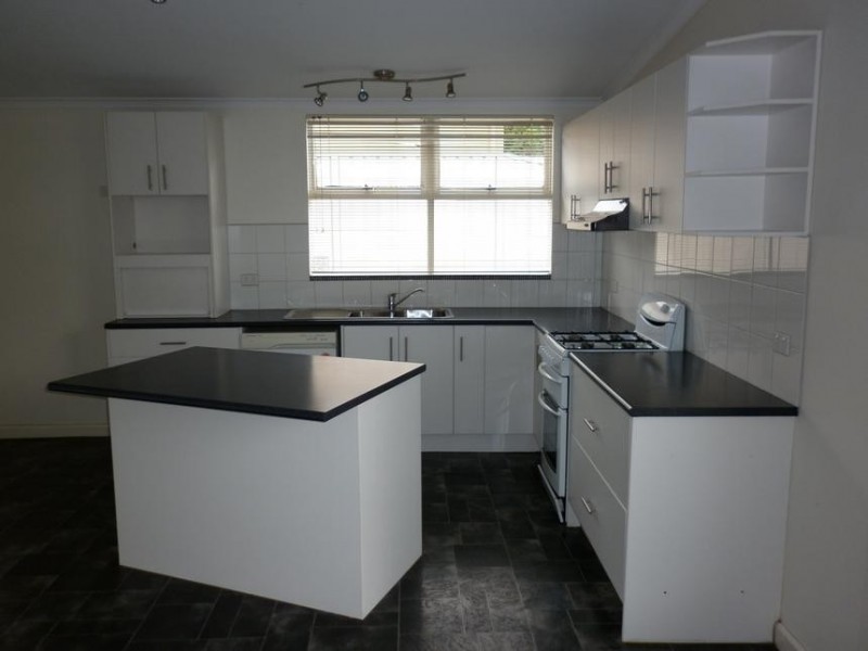 28 Victoria Terrace, Mount Gambier SA 5290