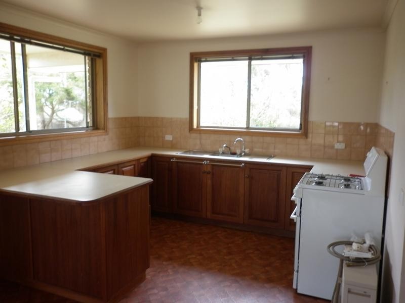 12 Bay Road, Allendale East SA 5291