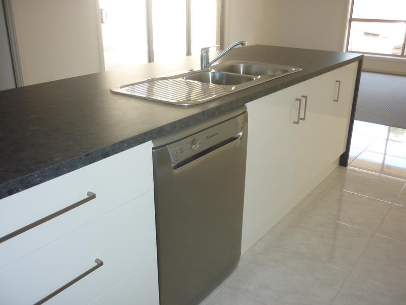 18 Peppermint Drive, Mount Gambier SA 5290