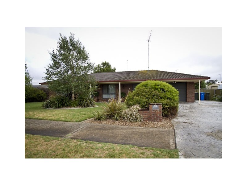 1 Glenmont Crescent, Mount Gambier SA 5290