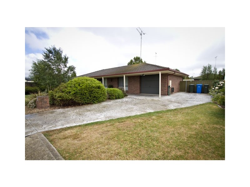 1 Glenmont Crescent, Mount Gambier SA 5290