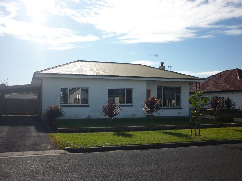 28 Birdwood Avenue, Mount Gambier SA 5290