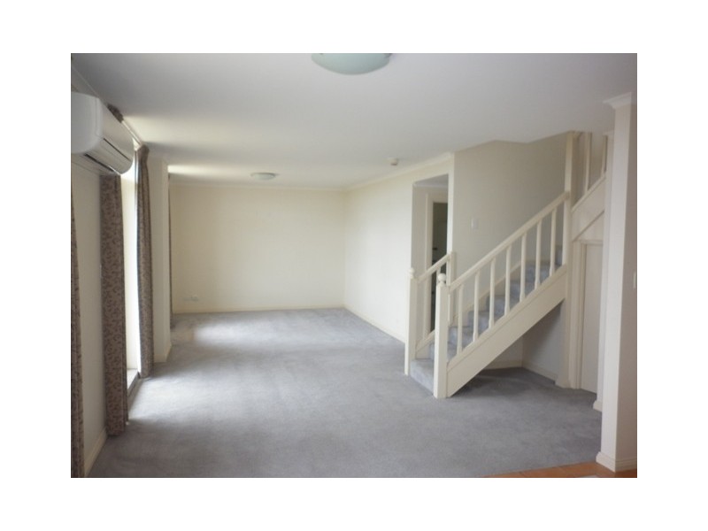 3003/7 Lake Terrace West, Mount Gambier SA 5290