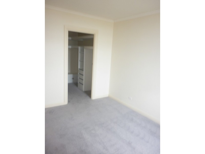 3003/7 Lake Terrace West, Mount Gambier SA 5290