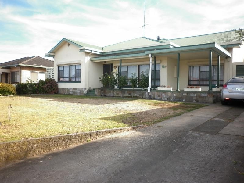 100 Jubilee Highway West, Mount Gambier SA 5290
