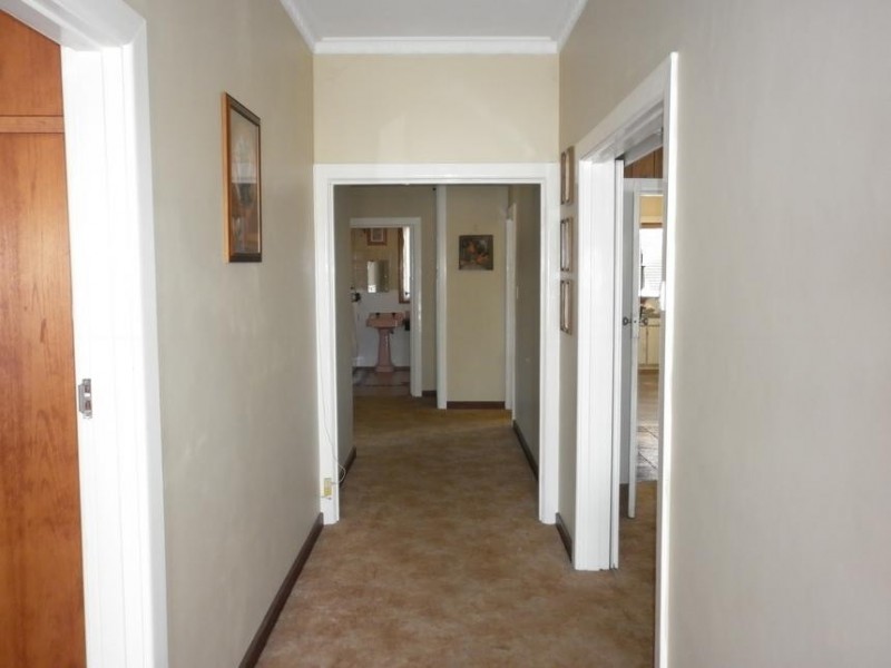 100 Jubilee Highway West, Mount Gambier SA 5290