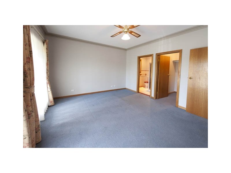 20 Peters Street, Mount Gambier SA 5290