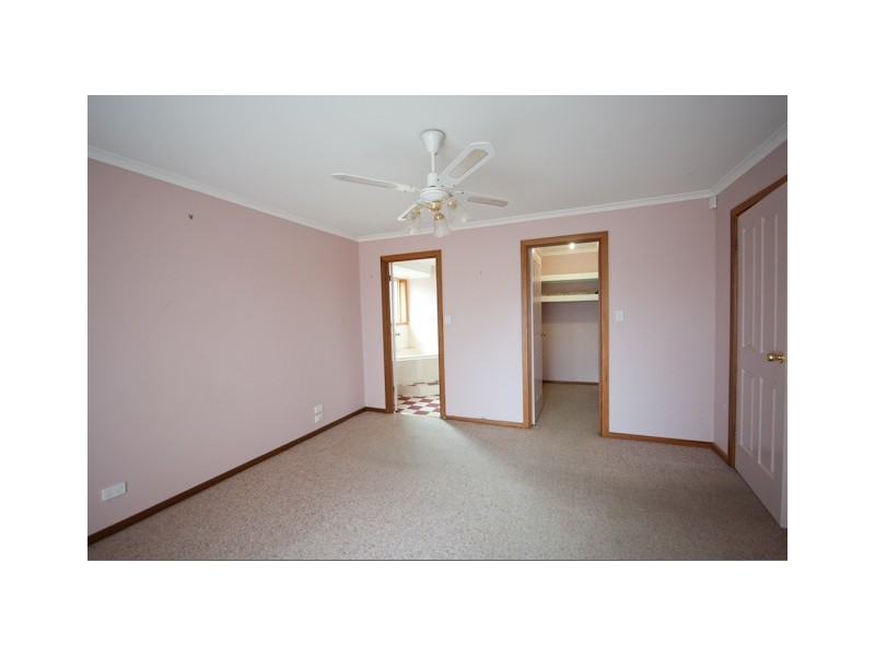 9 Braxton Close, Mount Gambier SA 5290