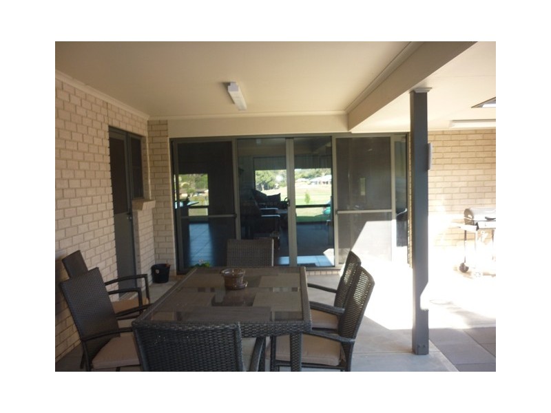 2 Emerald Drive, Mount Gambier SA 5290