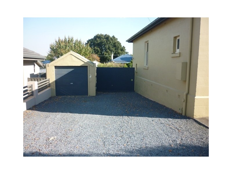 17 Agnes Street, Mount Gambier SA 5290