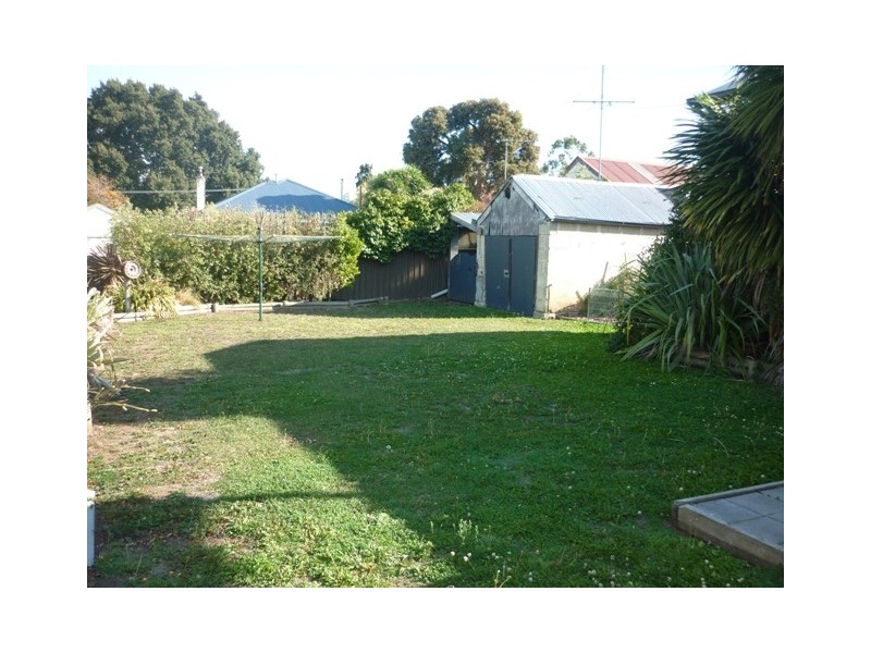 17 Agnes Street, Mount Gambier SA 5290