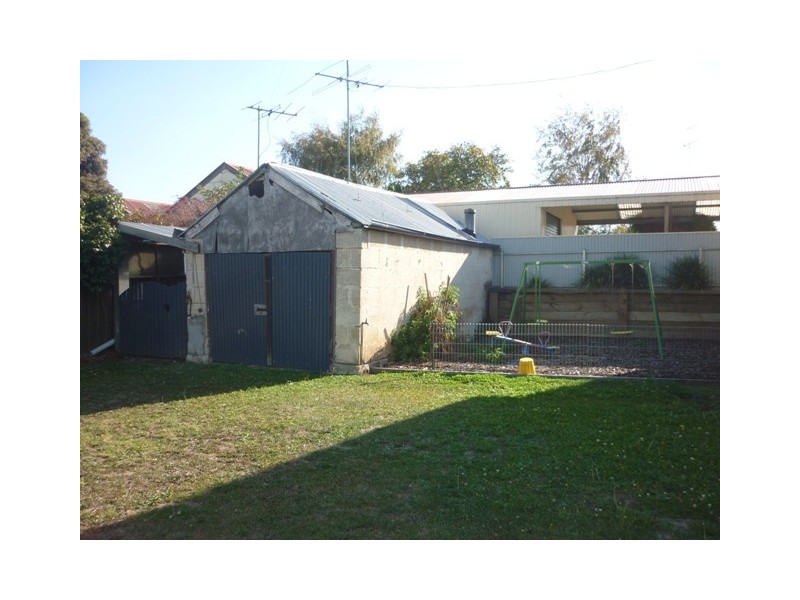 17 Agnes Street, Mount Gambier SA 5290