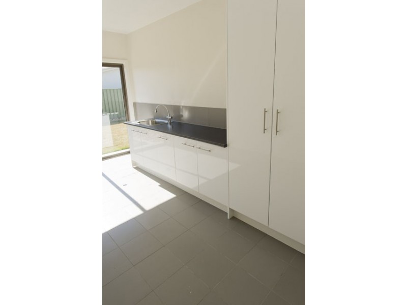 3 Colonel Light Place, Mount Gambier SA 5290