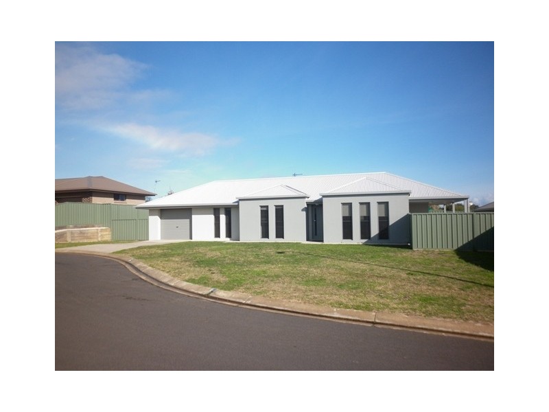 10 Kensen Court, Mount Gambier SA 5290