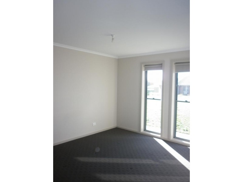 10 Kensen Court, Mount Gambier SA 5290