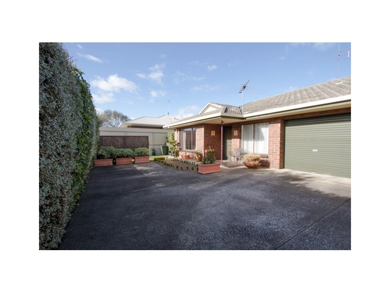 2/8 Charles Street, Mount Gambier SA 5290