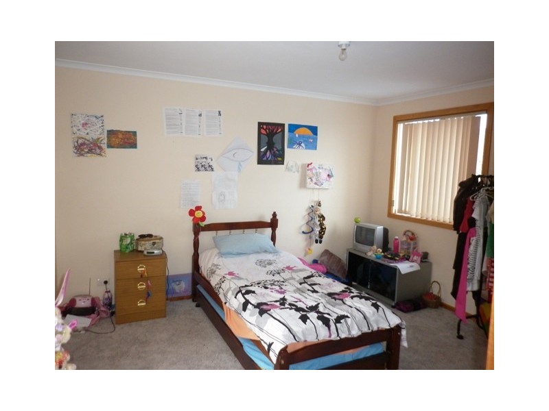 13 Robinson Street, Mount Gambier SA 5290