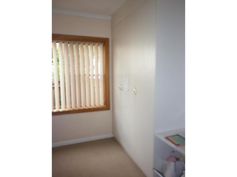 13 Robinson Street, Mount Gambier SA 5290