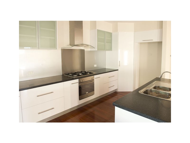 3 Colonel Light Place, Mount Gambier SA 5290