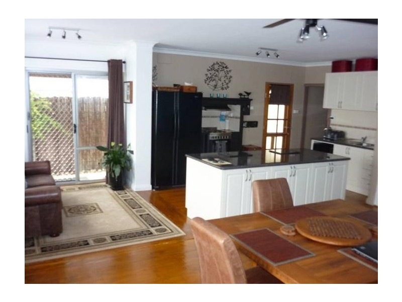 65 Church Street, Port Macdonnell SA 5291