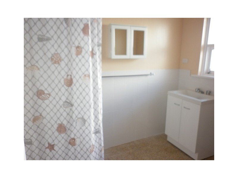 1/102 Wehl Street North, Mount Gambier SA 5290