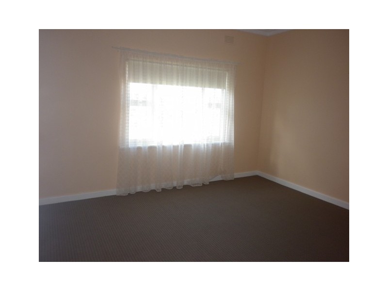 3/102 Wehl Street North, Mount Gambier SA 5290