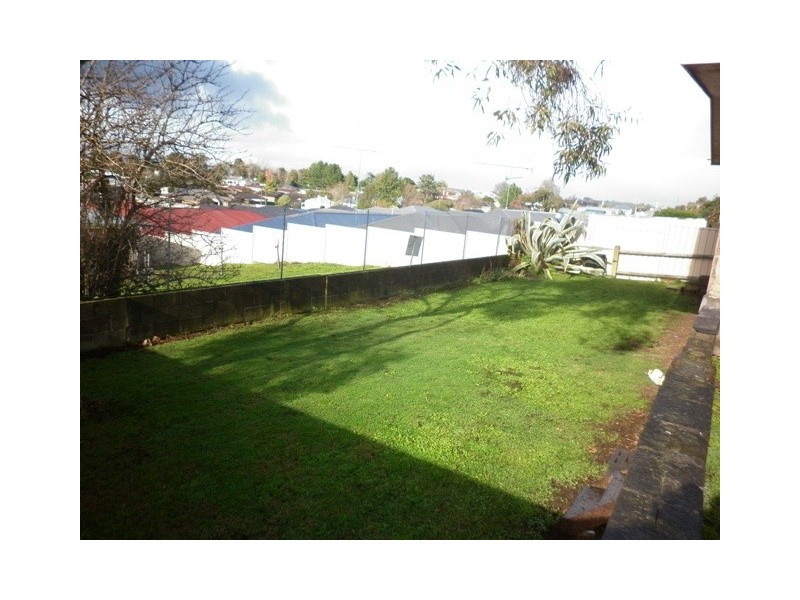 3/102 Wehl Street North, Mount Gambier SA 5290