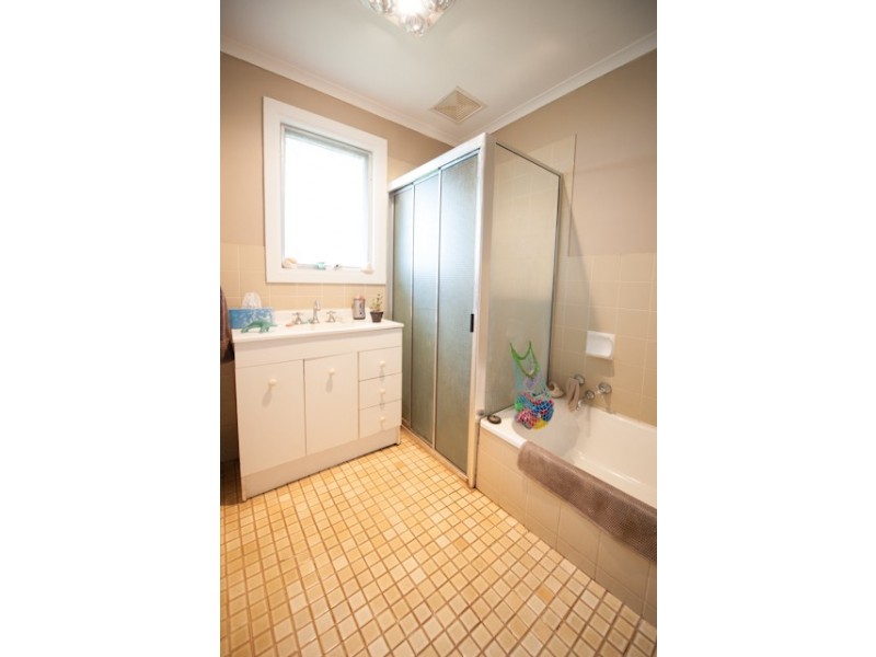27 Playford Street, Millicent SA 5280