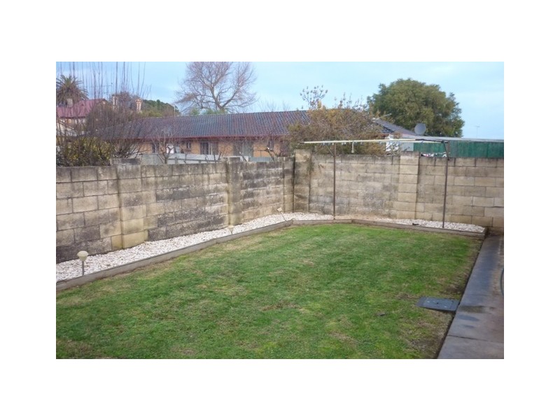 2/26 Doughty Street, Mount Gambier SA 5290