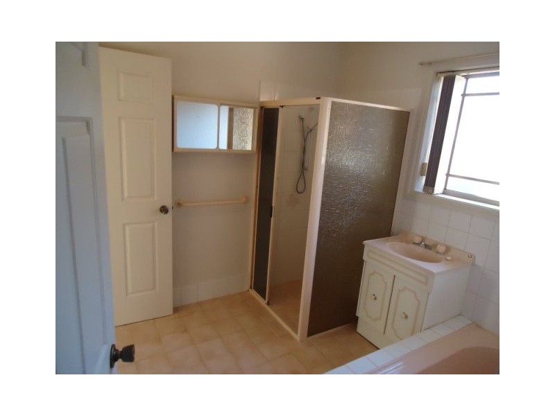 2/4 Boomerang Avenue, Mount Gambier SA 5290