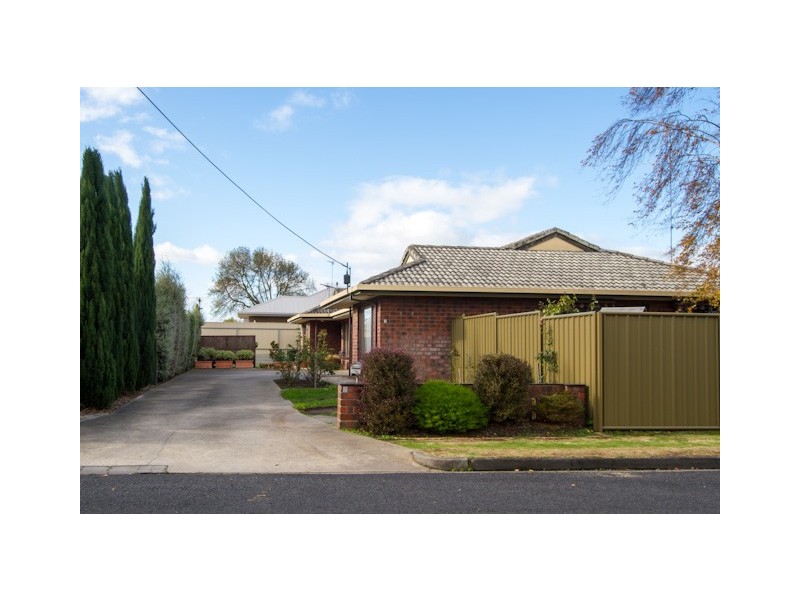 2/8 Charles Street, Mount Gambier SA 5290