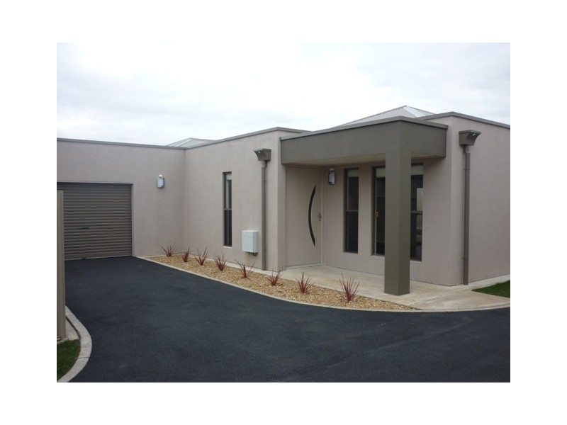 2/8 Bertha Street, Mount Gambier SA 5290