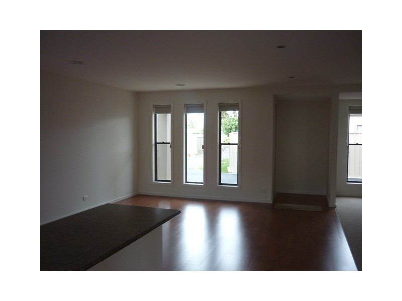 2/8 Bertha Street, Mount Gambier SA 5290