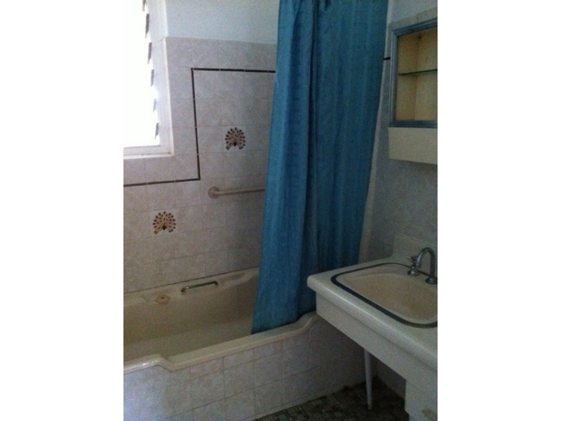 8 Dundee Street, Mount Gambier SA 5290