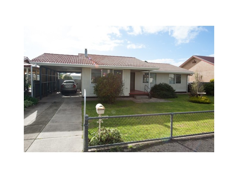 27 Playford Street, Millicent SA 5280