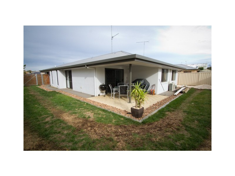 18 Gilmore Close, Mount Gambier SA 5290