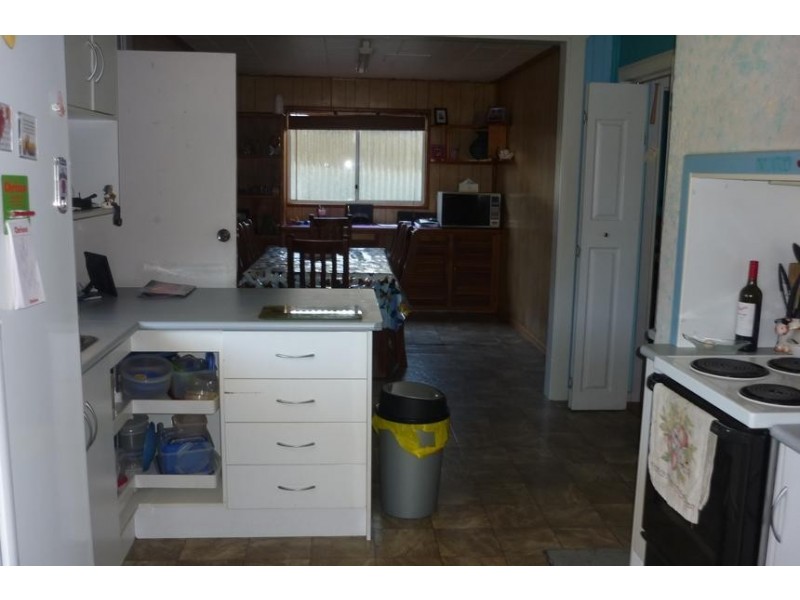 17 Morphett Terrace, Tarpeena SA 5277