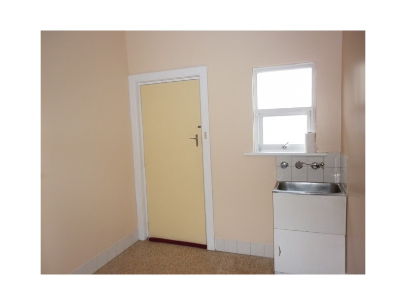 1/102 Wehl Street North, Mount Gambier SA 5290