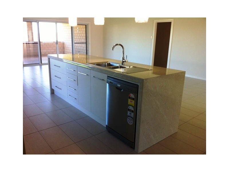 25 Hilltop Avenue, Mount Gambier SA 5290