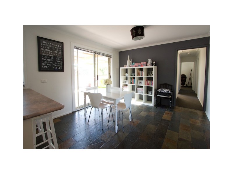 1 Balambool Avenue, Mount Gambier SA 5290