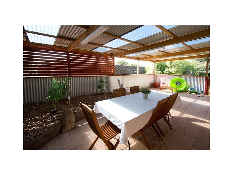 1 Balambool Avenue, Mount Gambier SA 5290