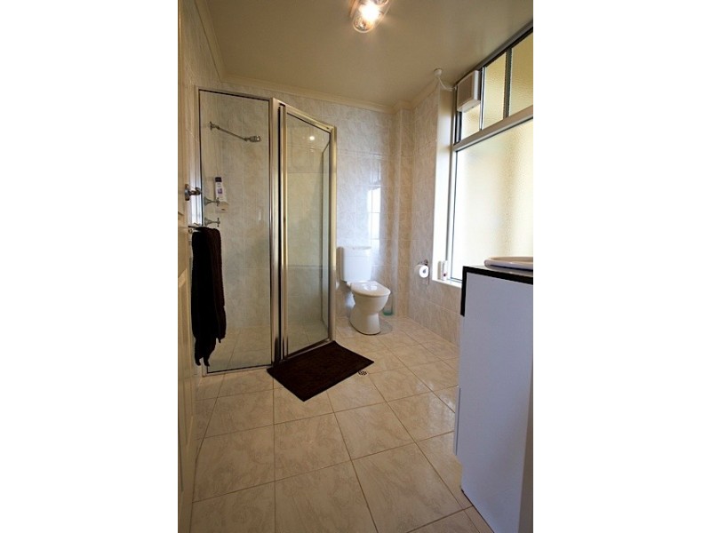 4001/3 Lake Terrace West, Mount Gambier SA 5290