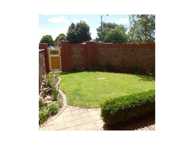 1/48 Crouch Street North, Mount Gambier SA 5290