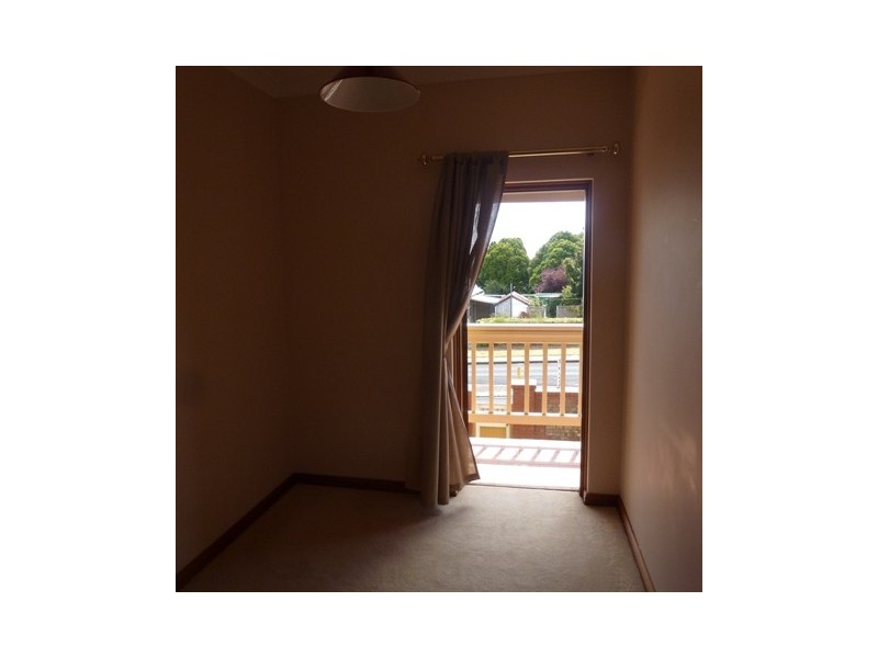 1/48 Crouch Street North, Mount Gambier SA 5290