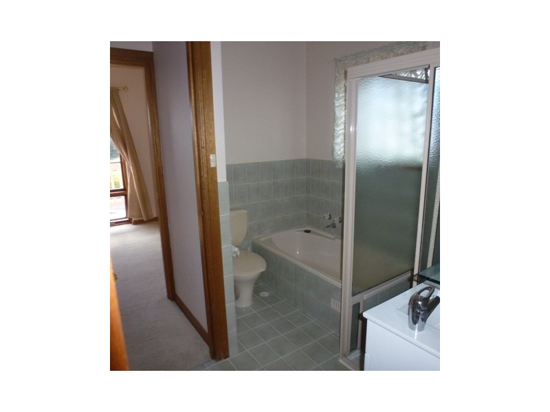 1/48 Crouch Street North, Mount Gambier SA 5290