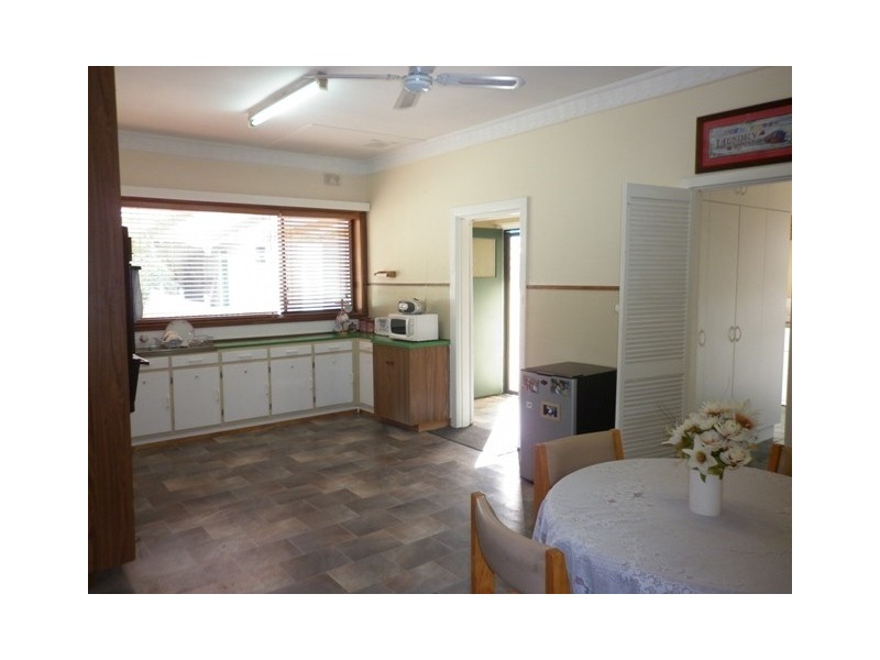 100 Jubilee Highway West, Mount Gambier SA 5290