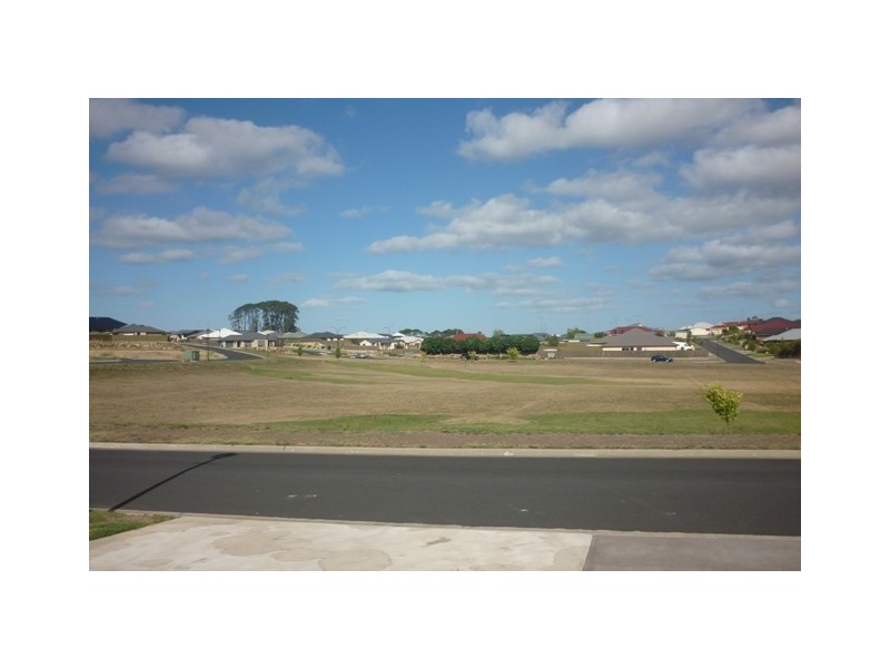 5 Silverbrook Avenue, Mount Gambier SA 5290