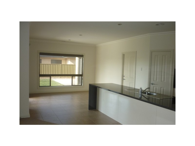 5 Silverbrook Avenue, Mount Gambier SA 5290